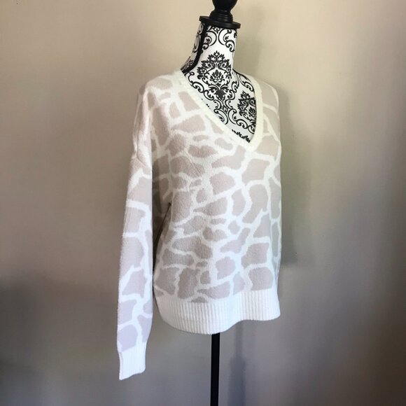 LOFT Animal Spotted V-Neck Sweater - Empire Porcelain - Size XXL - Picture 4 of 8
